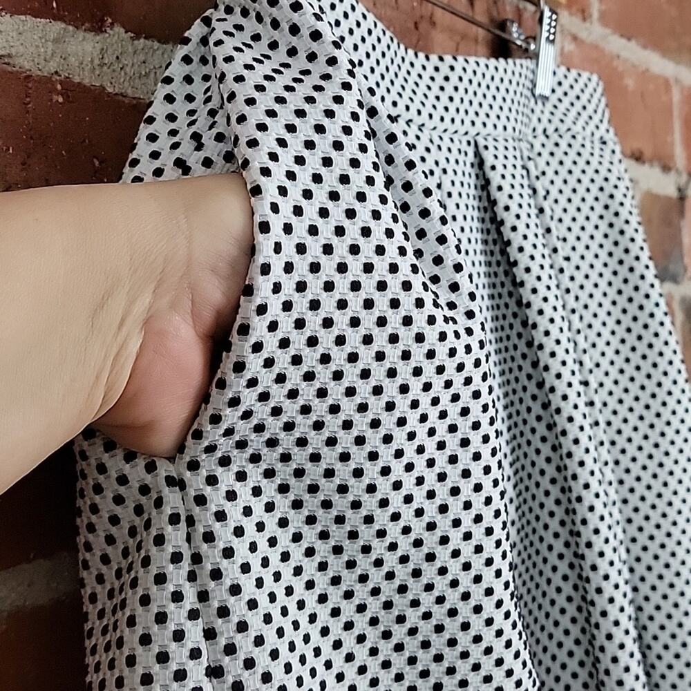 Rachel Zoe Black and White Dots‎ Pleated Mini Skirt with Pockets 8 - Picture 3 of 15